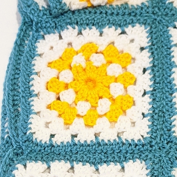 Handmade Hand knit granny square baby blanket 34”x40” - Picture 4 of 7